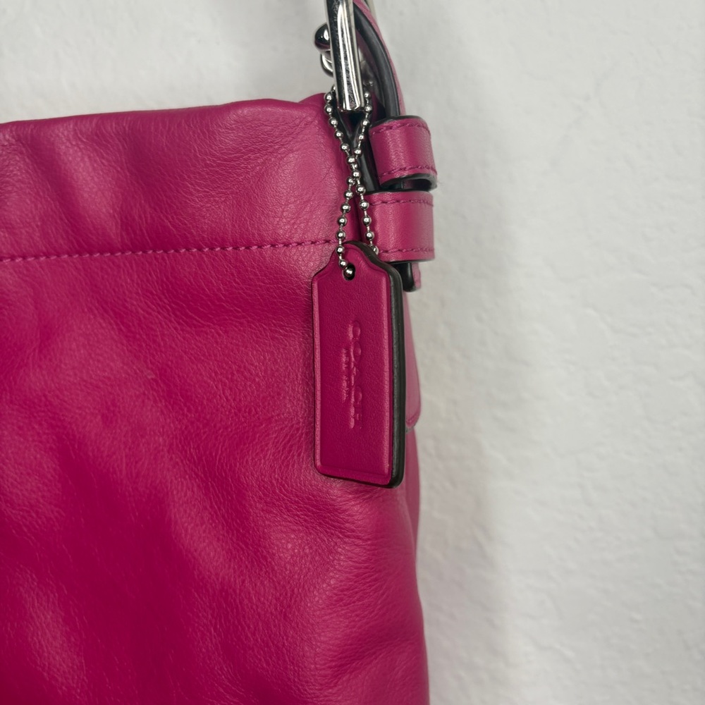 Coach Purse Crossbody F15064 Magenta Pink Leather Slouchy Zipper Bag - Picture 3 of 14